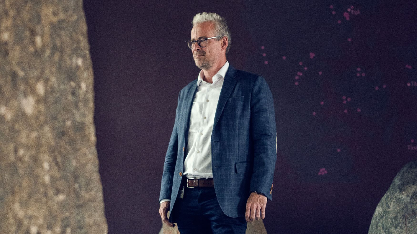 Media content for Curiosity is even more important than expertise