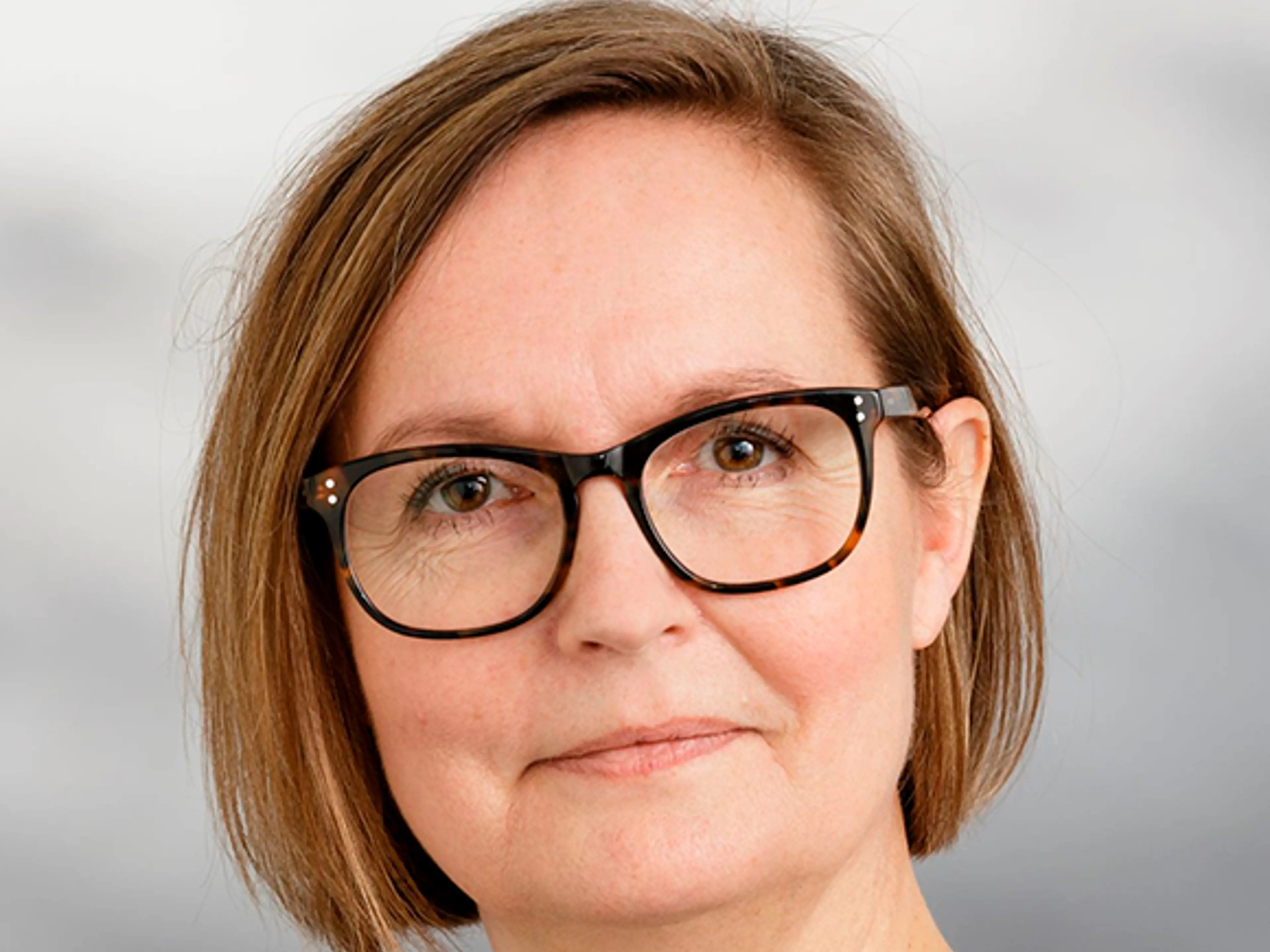Portræt af Danielle Bjerre Lyndgaard, Senior HR Partner, Jyske Bank og forfatter
