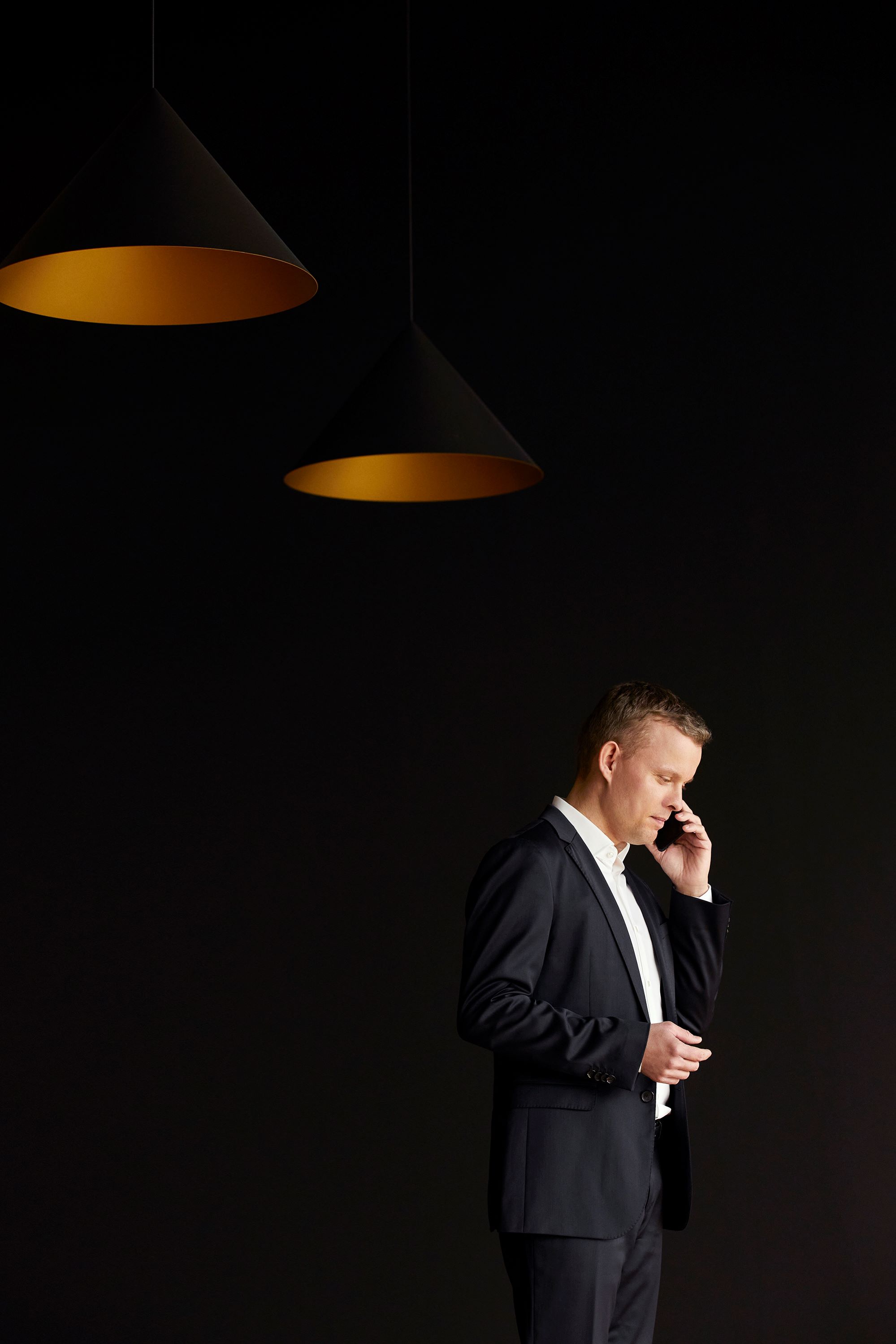 Media content for Kontakt