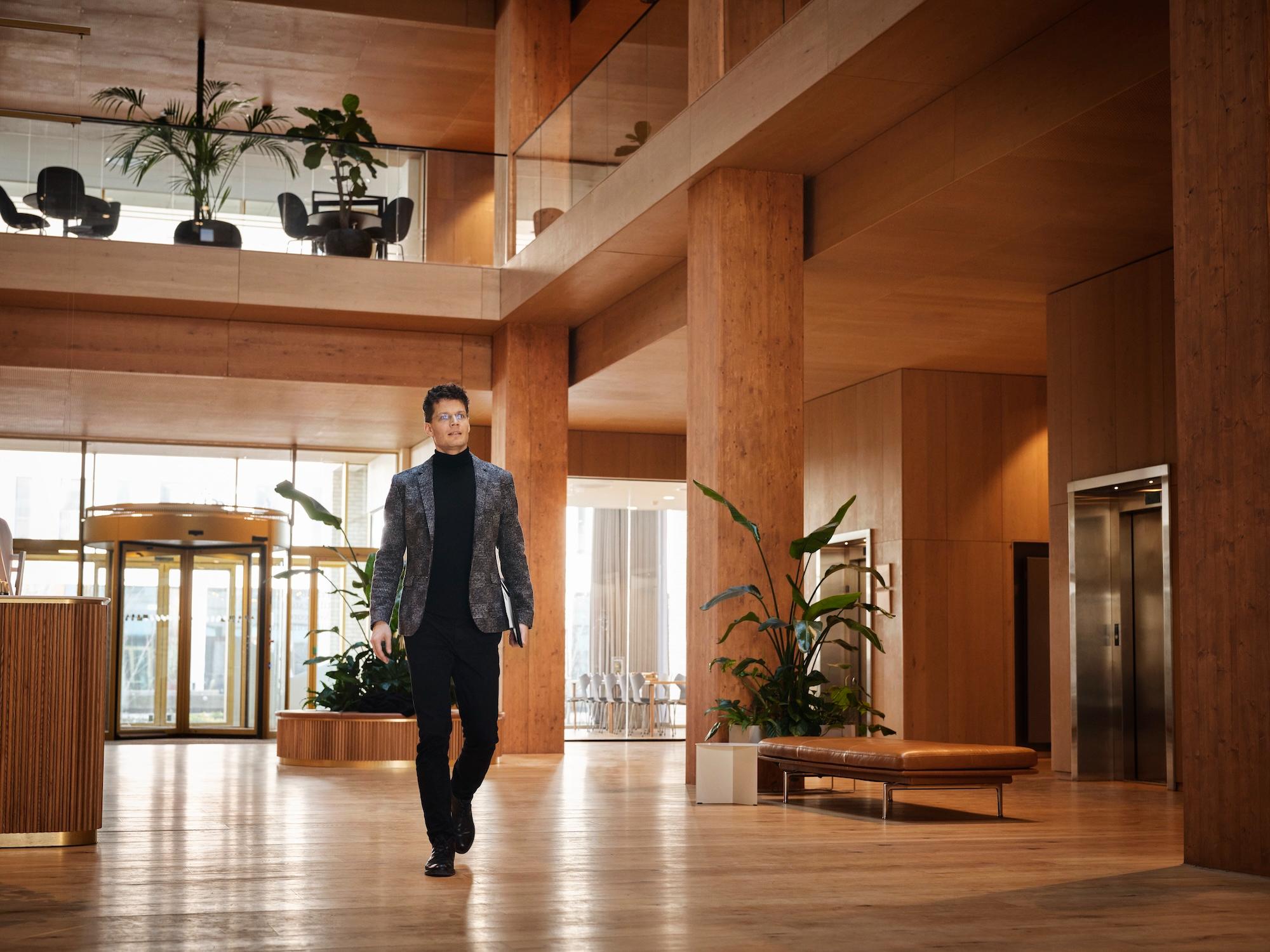 Media content for Risk-Based Compliance and AML in the National Defence