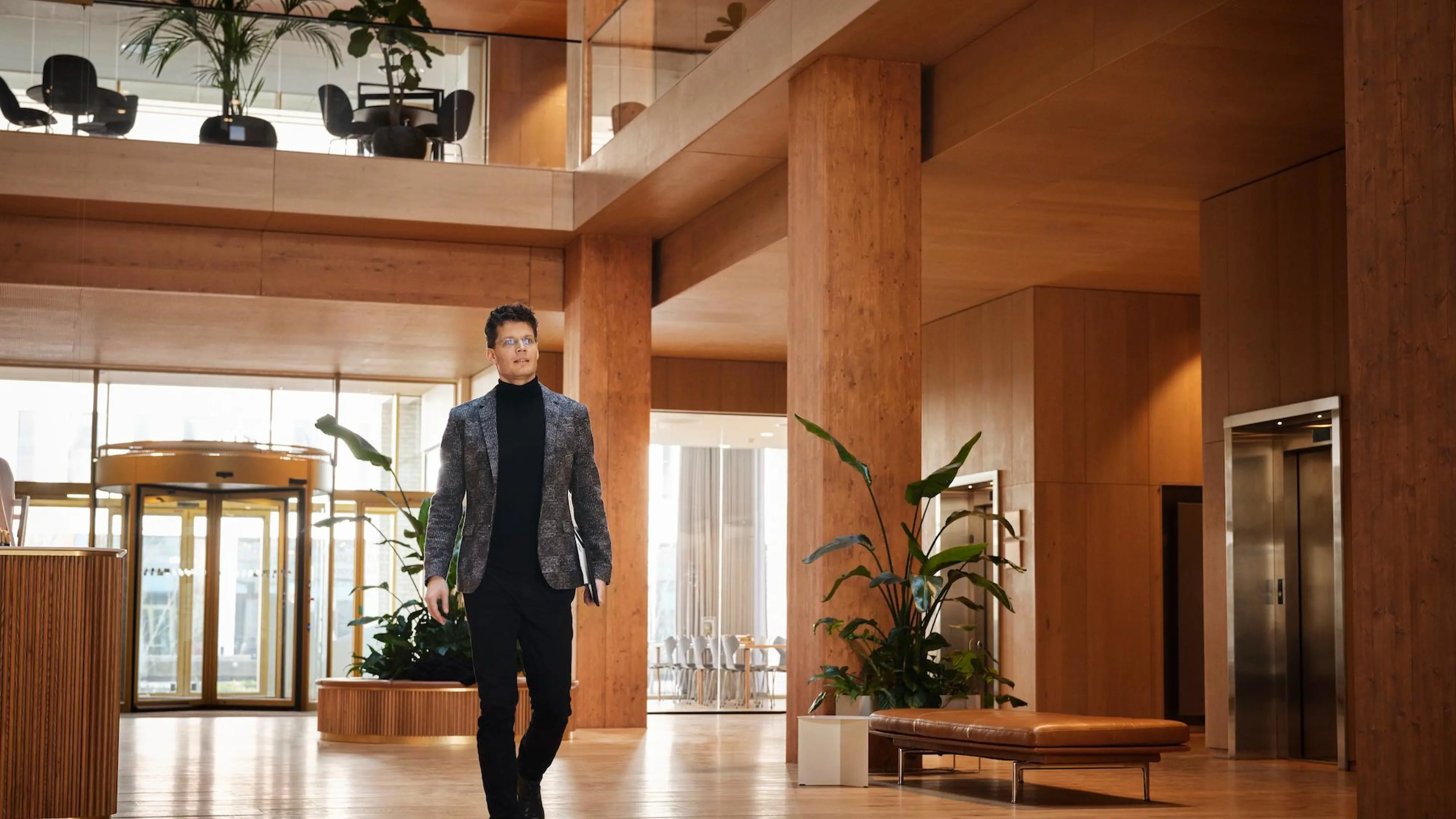 Media content for Risk-Based Compliance and AML in the National Defence